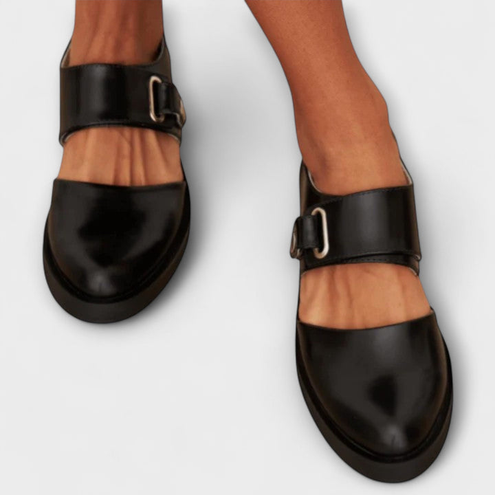 Lyssavelle - Chic Footwear