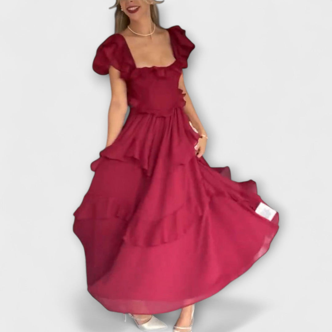 Quinlan - Chic High-Waisted Dress Featuring Delicate Lace Trim