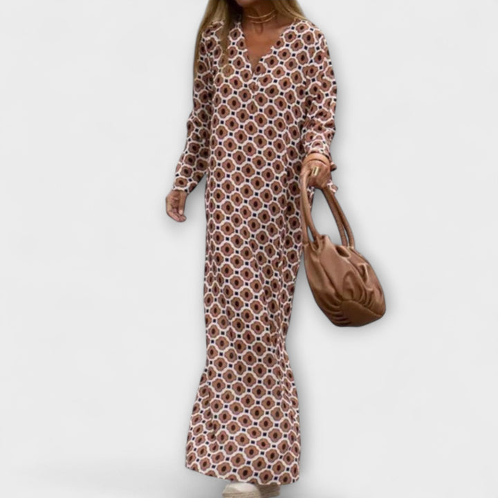 Chloe - Flattering Tummy-Enhancing Dress
