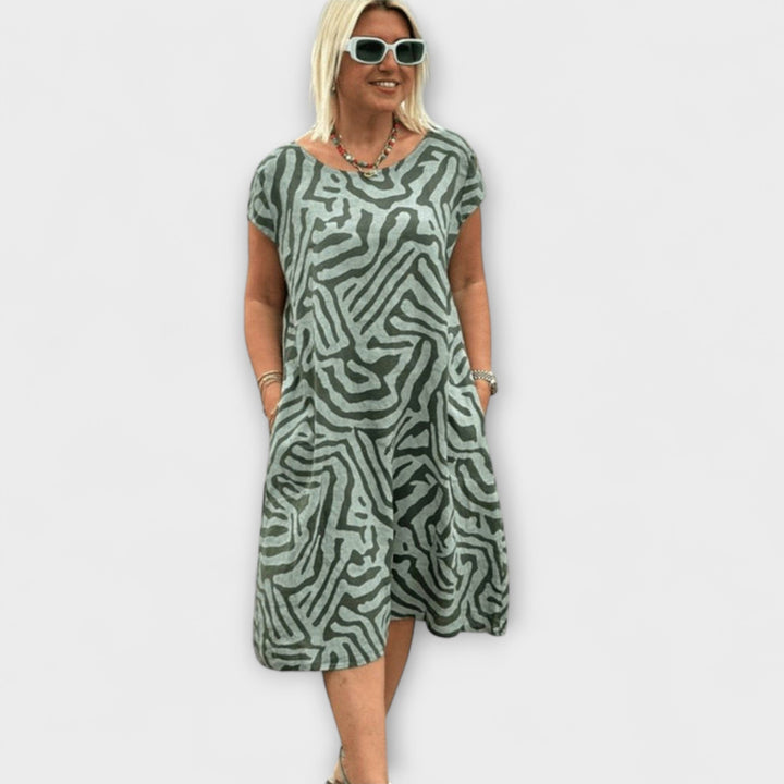 Nelia - Summer Dress with Round Neck and Beautiful Print