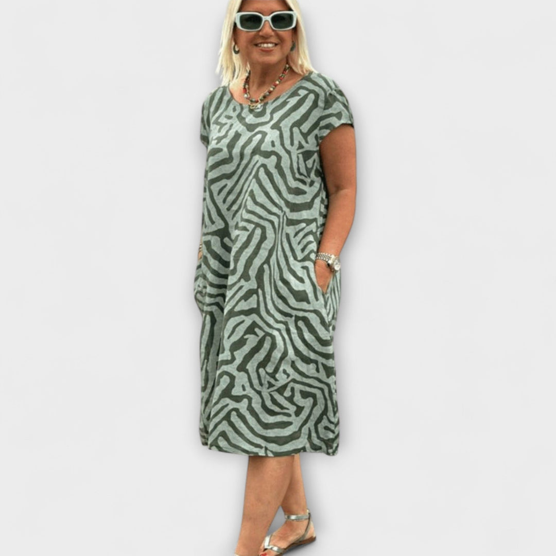 Nelia - Summer Dress with Round Neck and Beautiful Print