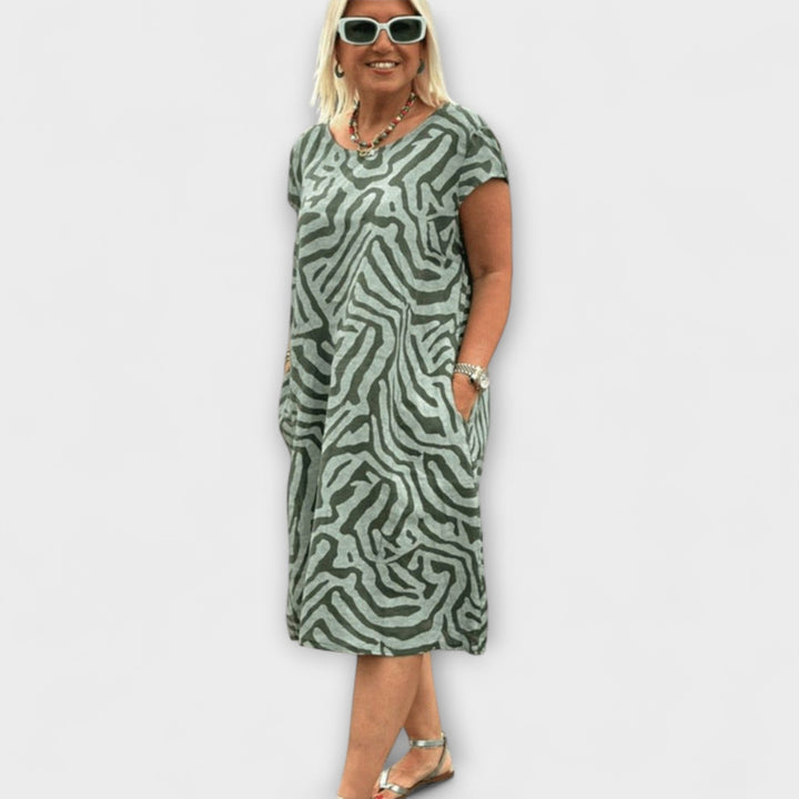 Nelia - Summer Dress with Round Neck and Beautiful Print