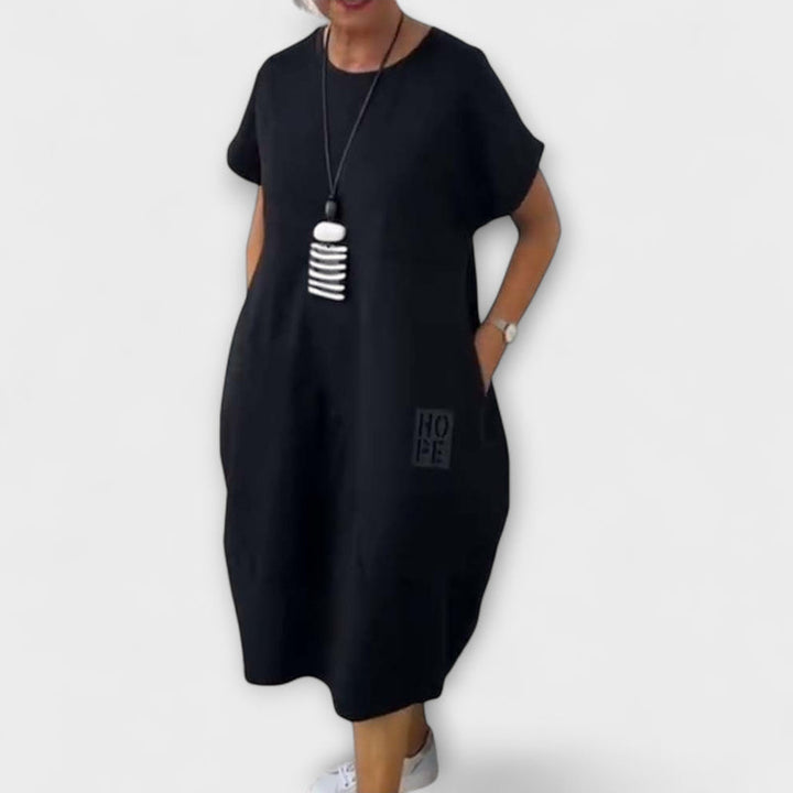Cleo - Chic Short Sleeve Dress
