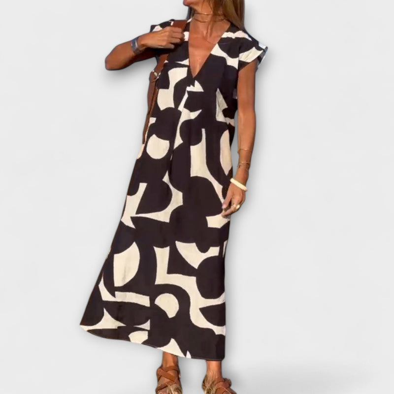 Elowen - Sleeveless Dress with Unique Geometric Print