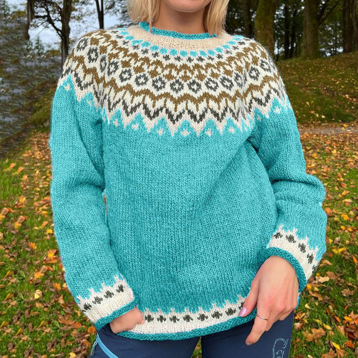 Charlotte - Stylish Winter Sweater