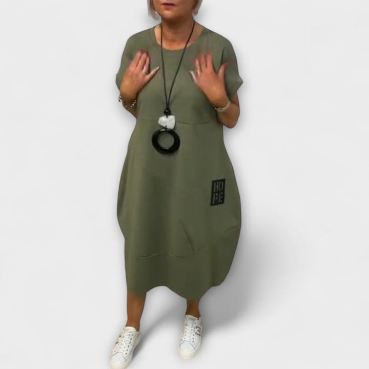 Cleo - Chic Short Sleeve Dress