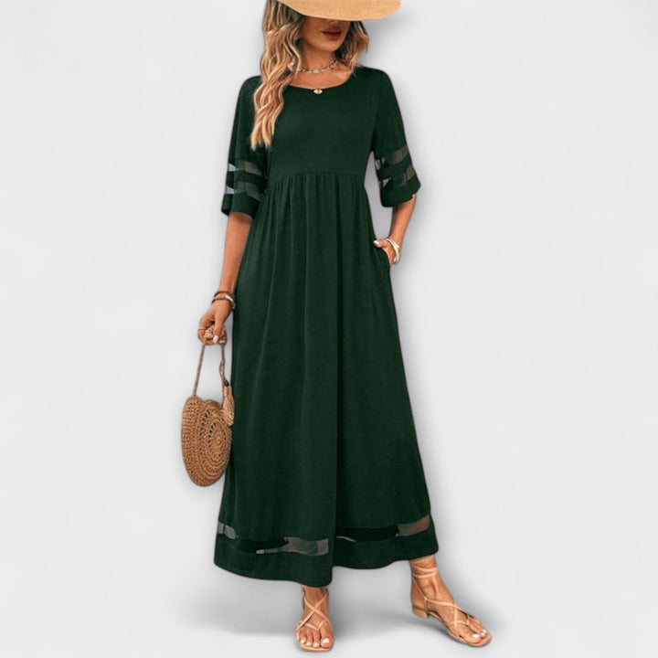 Lily - Chic Dress for Tummy Coverage