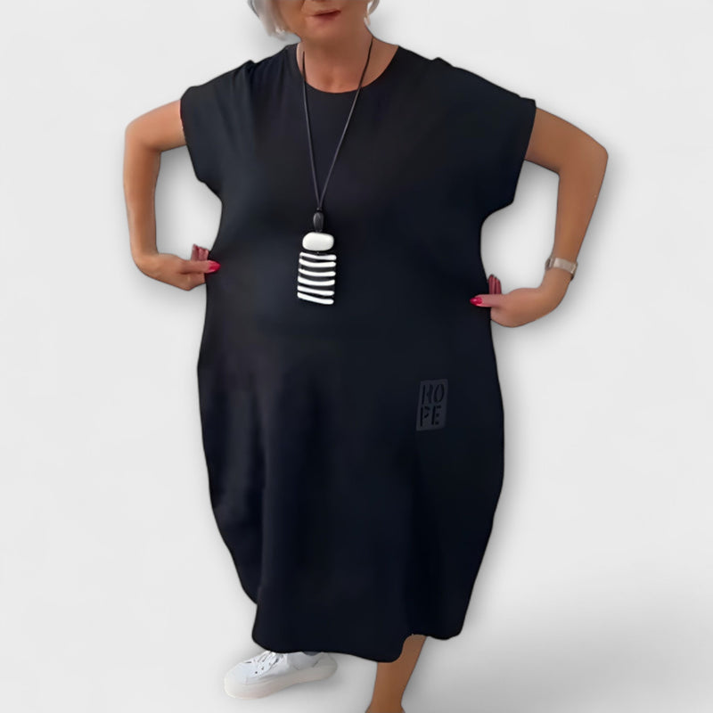 Cleo - Chic Short Sleeve Dress