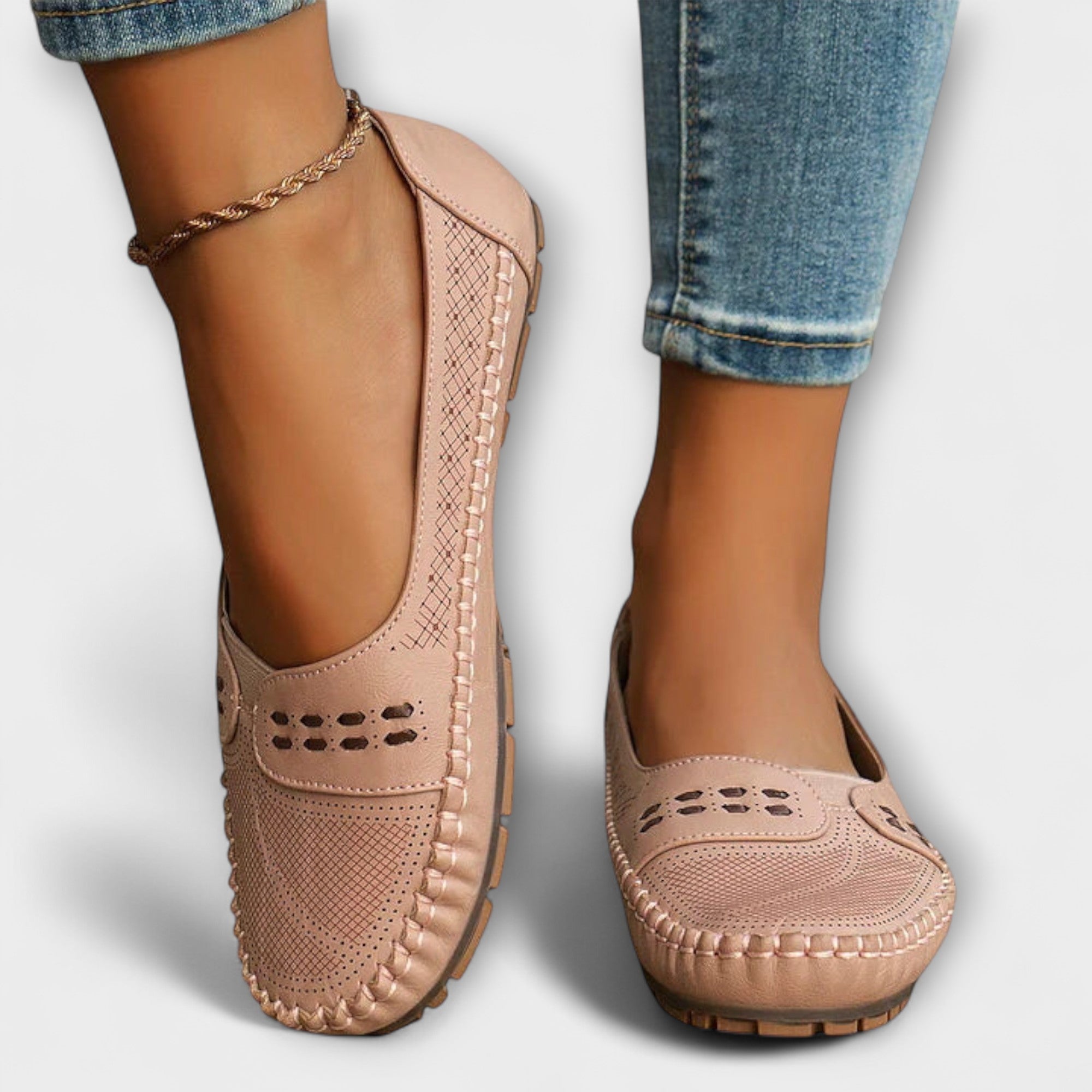 Light Pink / 11