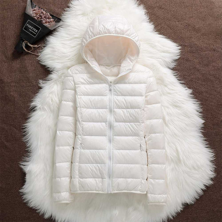 Mira – White Jacket for Mid-Season
