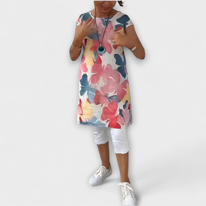 Evelyn - Relaxed Short Sleeve Dress with Pockets