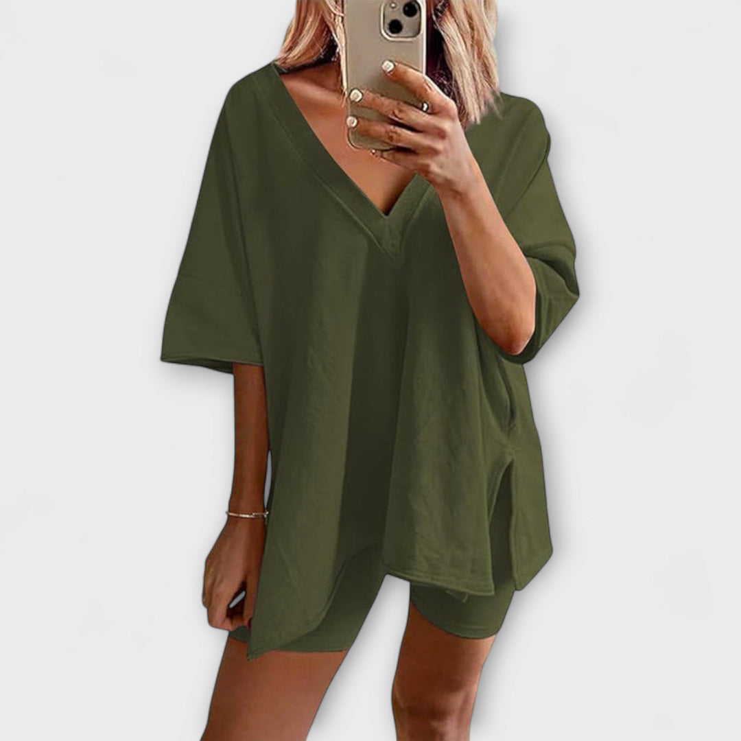 Camilla - Comfortable Lounge Ensemble