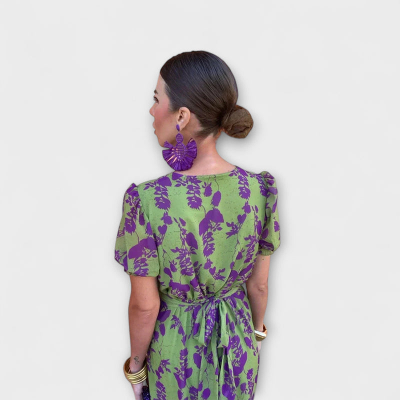 Lucinda - Bohemian V-Neck Floral Pleated Dress