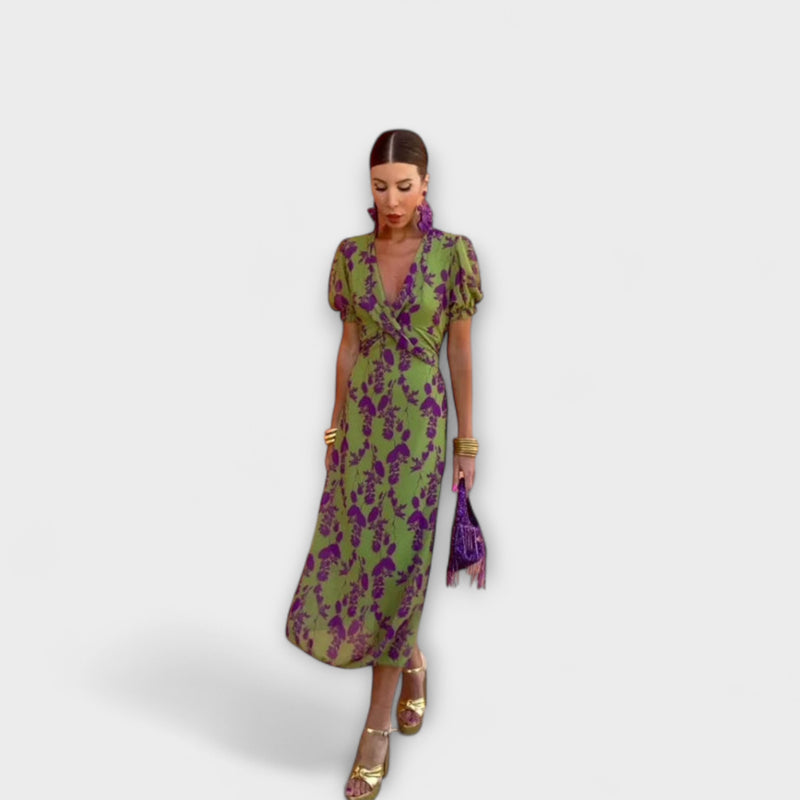 Lucinda - Bohemian V-Neck Floral Pleated Dress