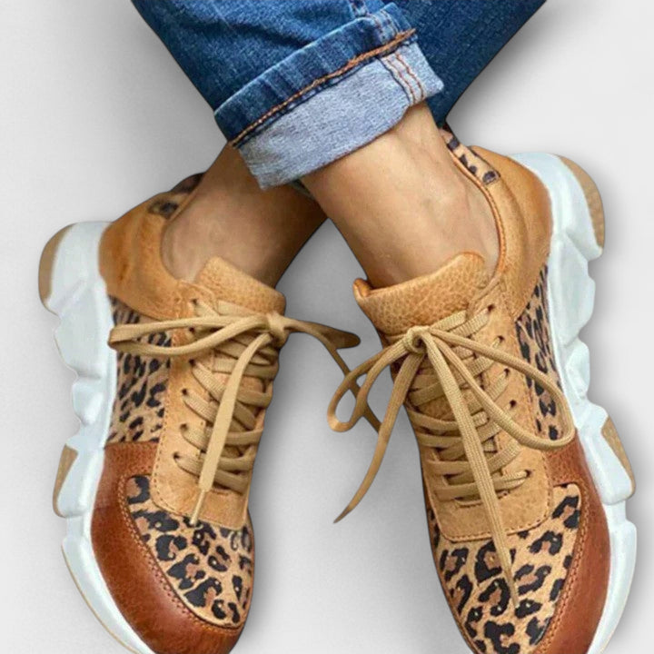 Pravira - Stylish Elegance Footwear