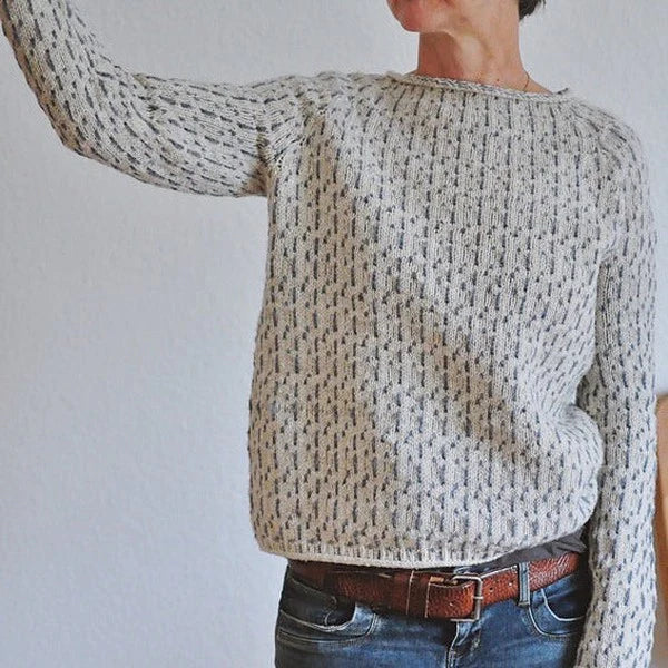 Yindi – Sweater with Narrow Knitting