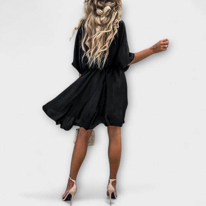 Lennon - Stylish High-Waisted Mini Dress
