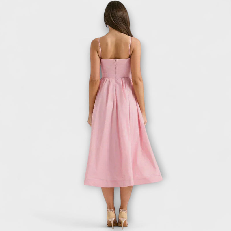 Delaney - Elegant Waist-Defined Flare Dress