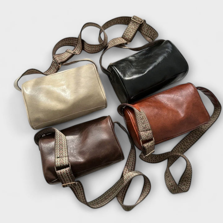 Lora. - Vintage Crossbody Bag