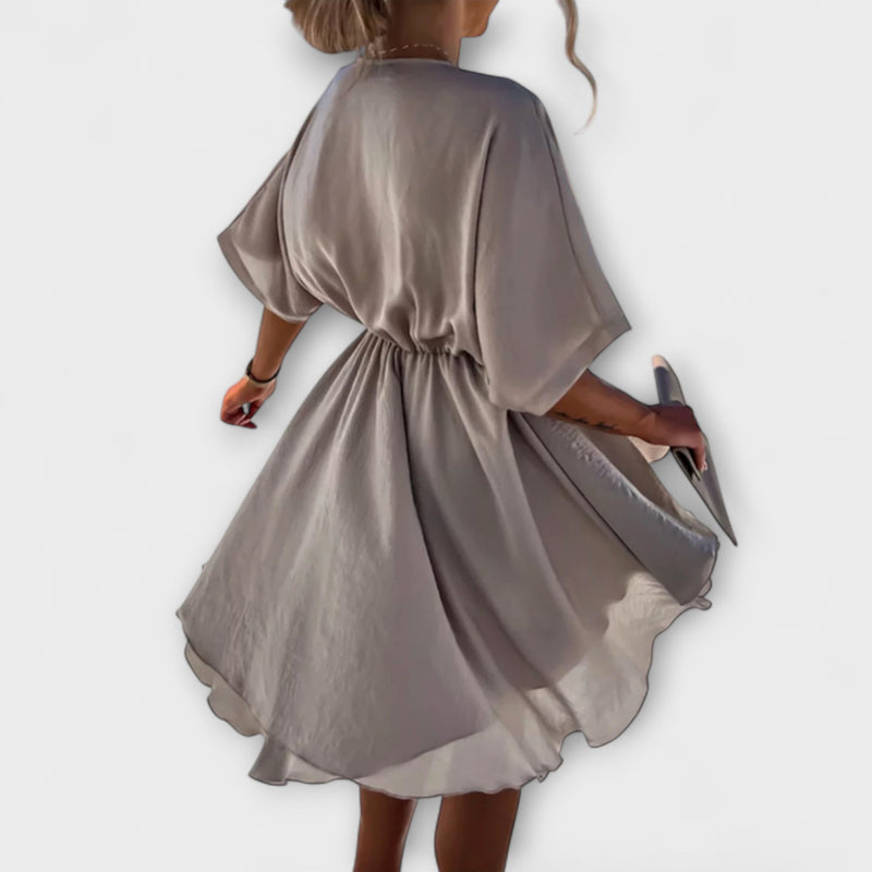 Lennon - Stylish High-Waisted Mini Dress