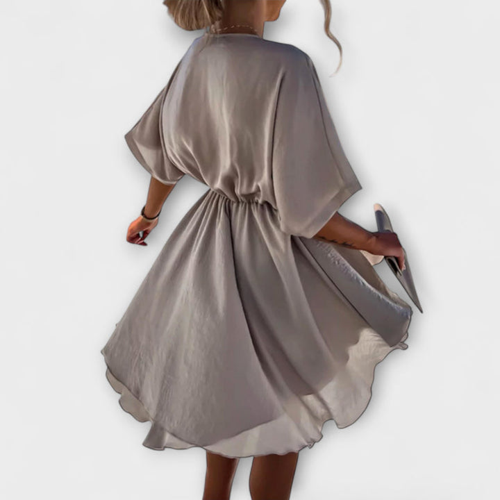 Lennon - Stylish High-Waisted Mini Dress