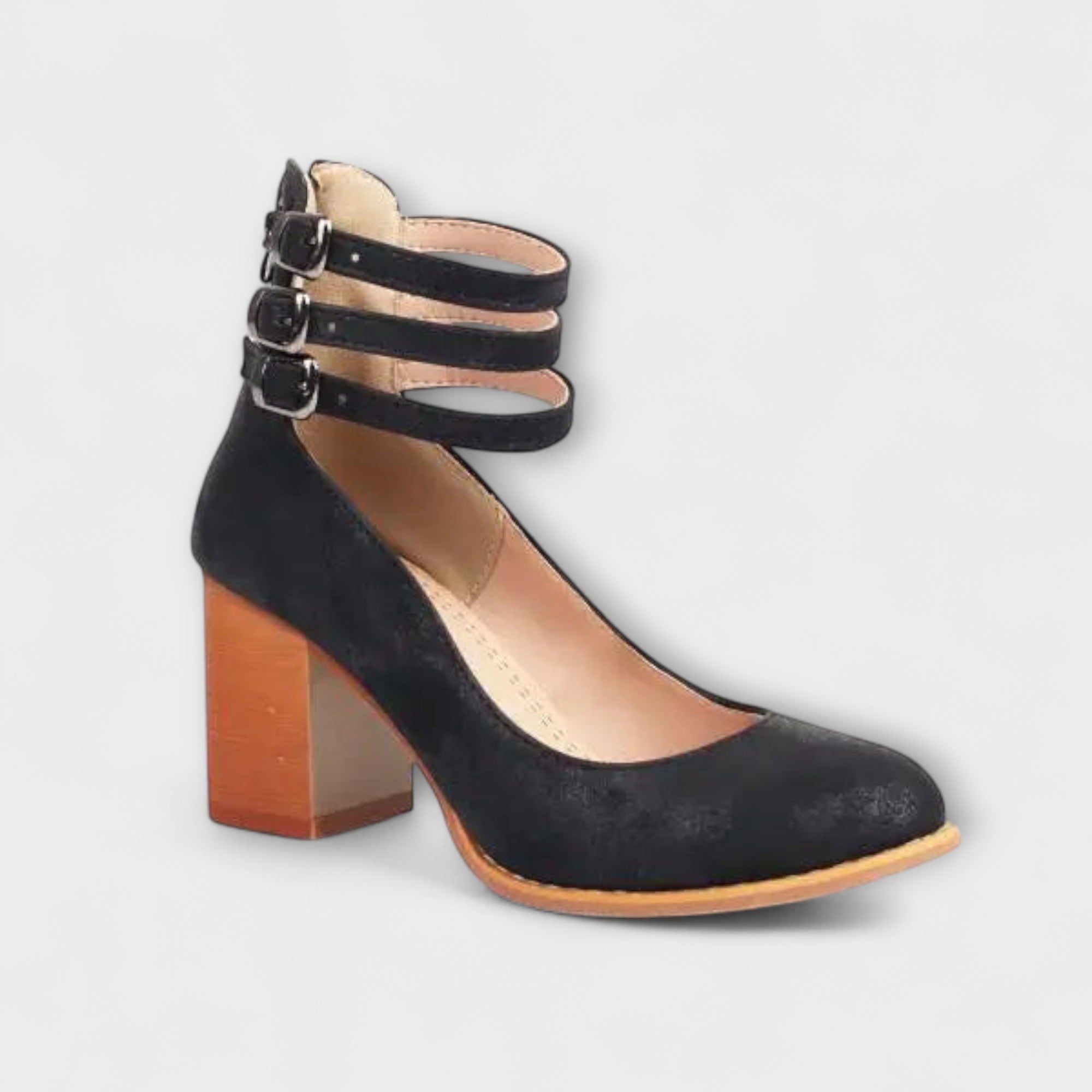 Black / 10