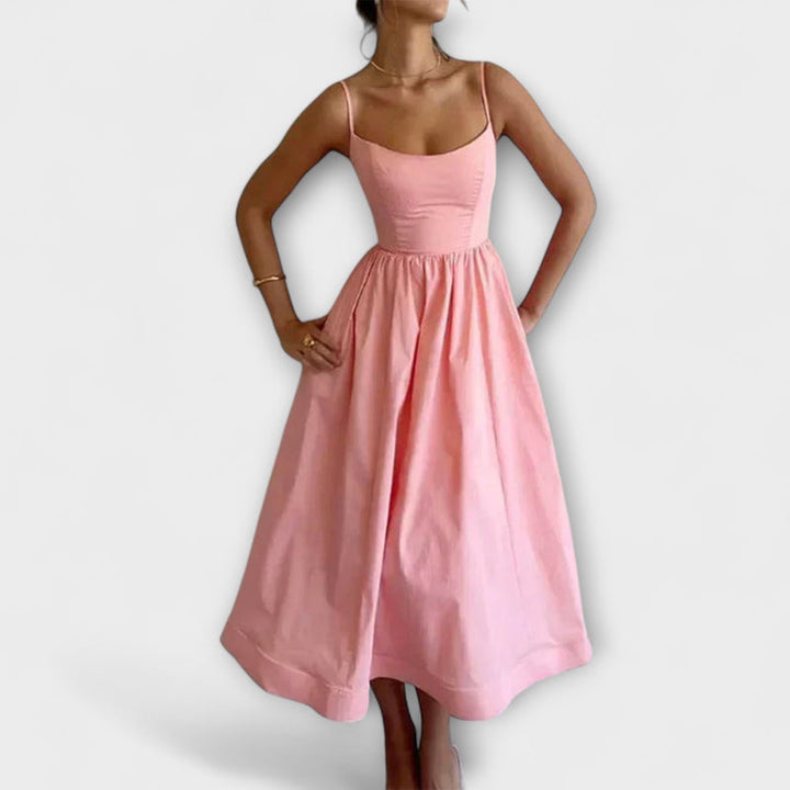 Delaney - Elegant Waist-Defined Flare Dress