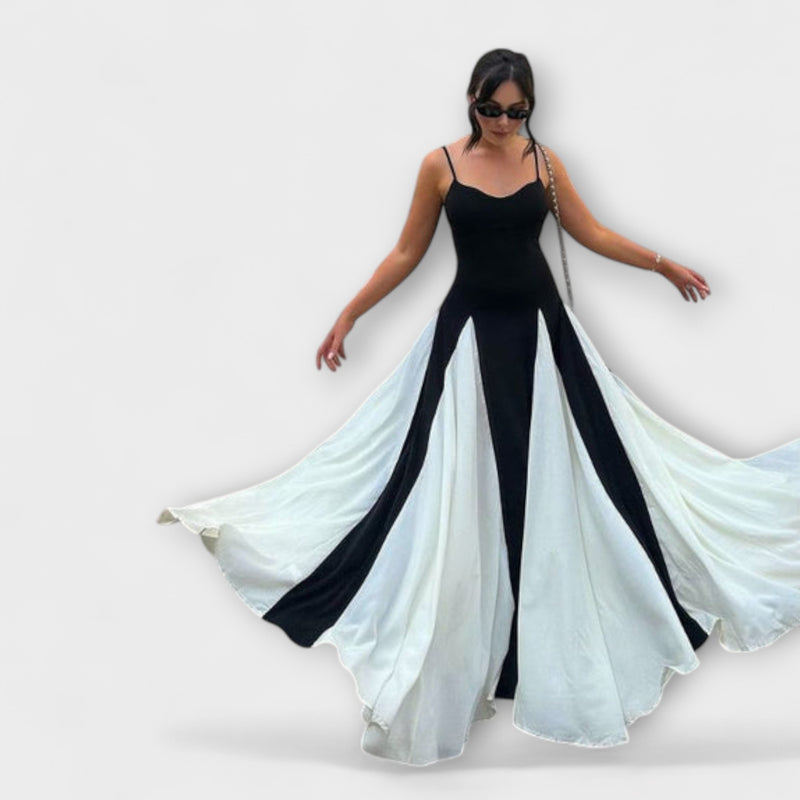 Eliana - Maxi Dress with Panel Design