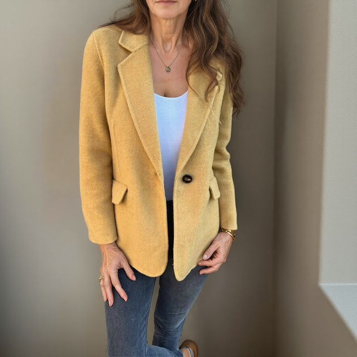 Georgia - Elegant Women's Blazer
