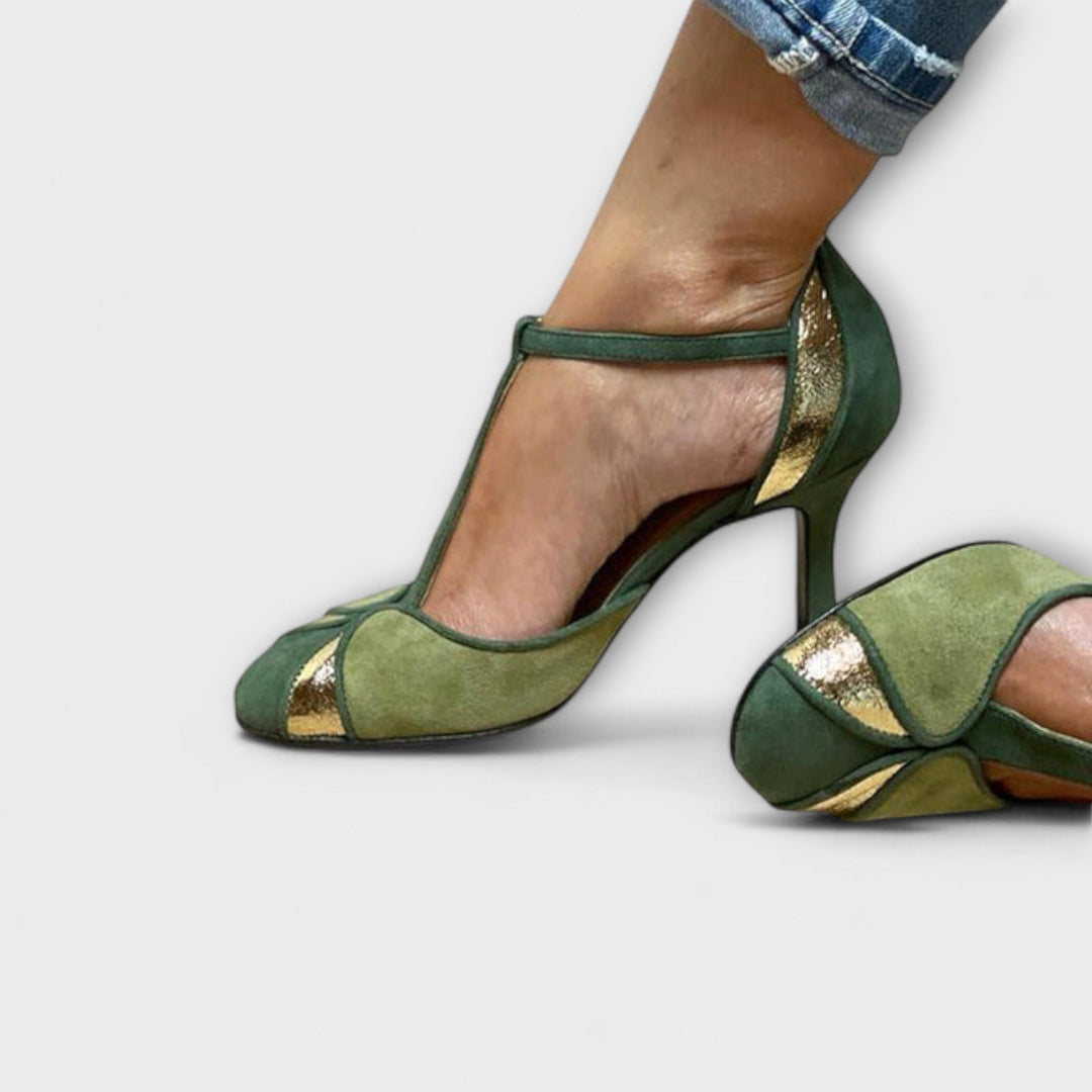 Alona - Patchwork Décolleté with T-Strap and Closed Toe