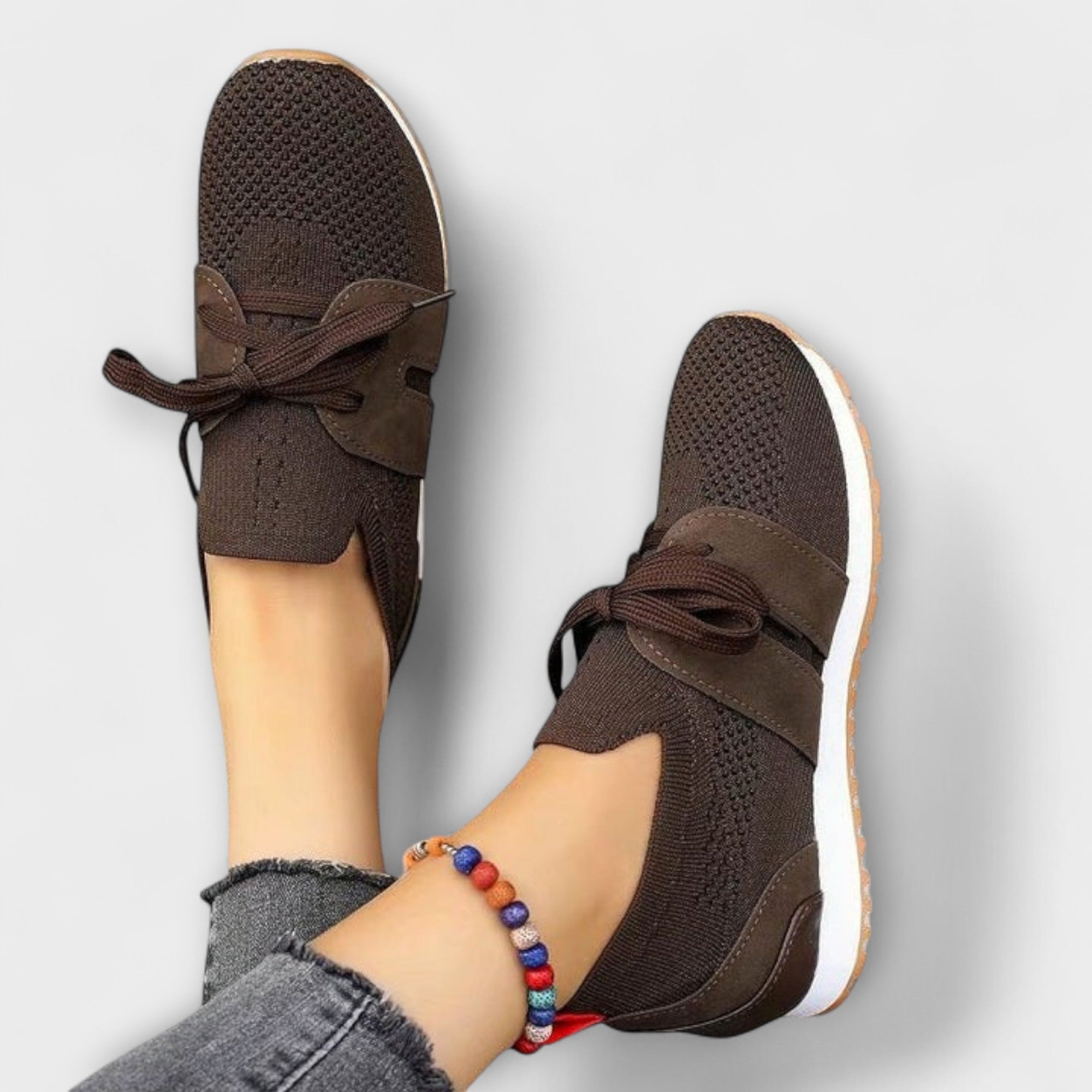 Brown / 12