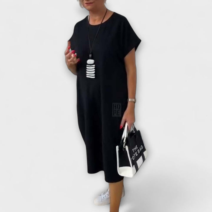 Cleo - Chic Short Sleeve Dress