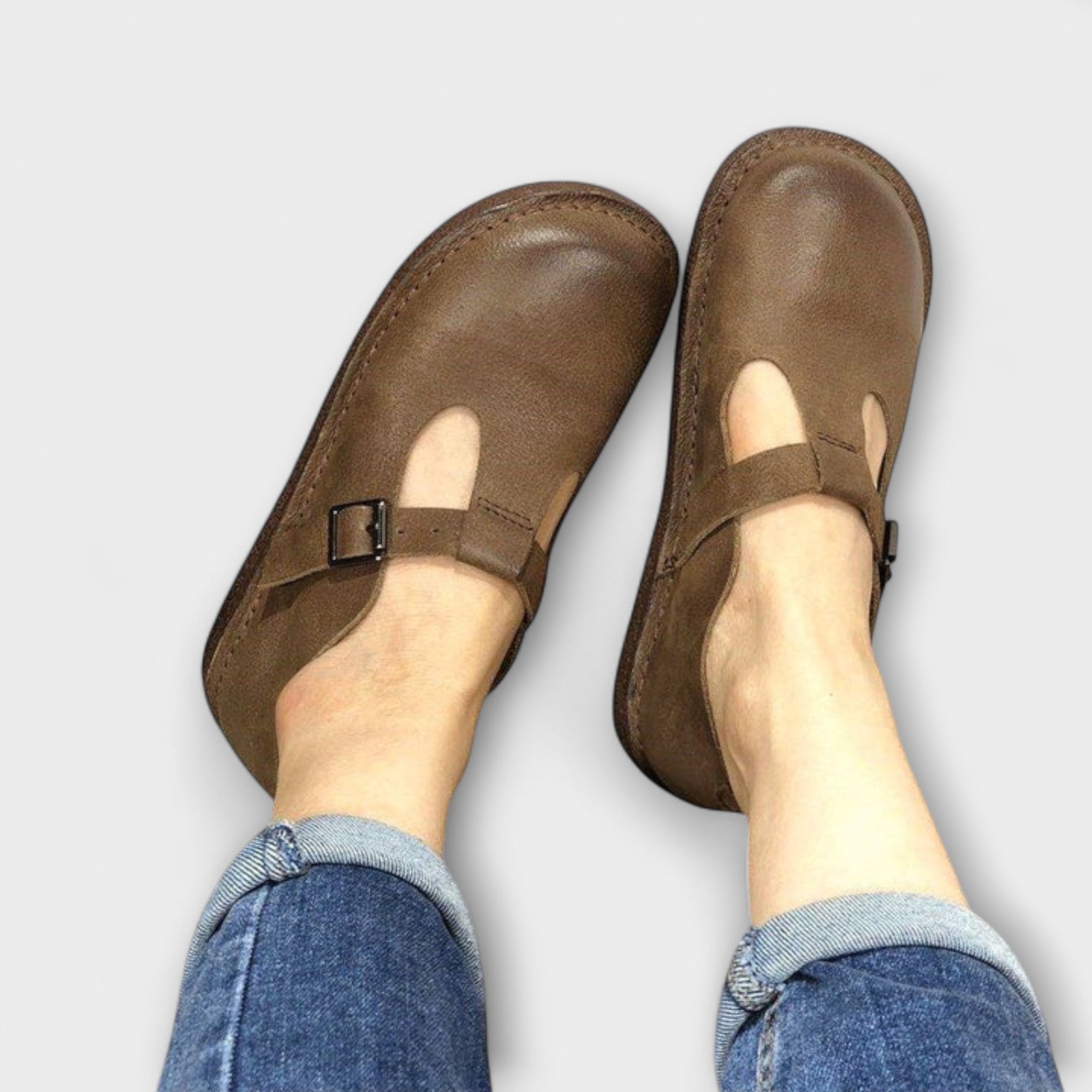 Brown / 10