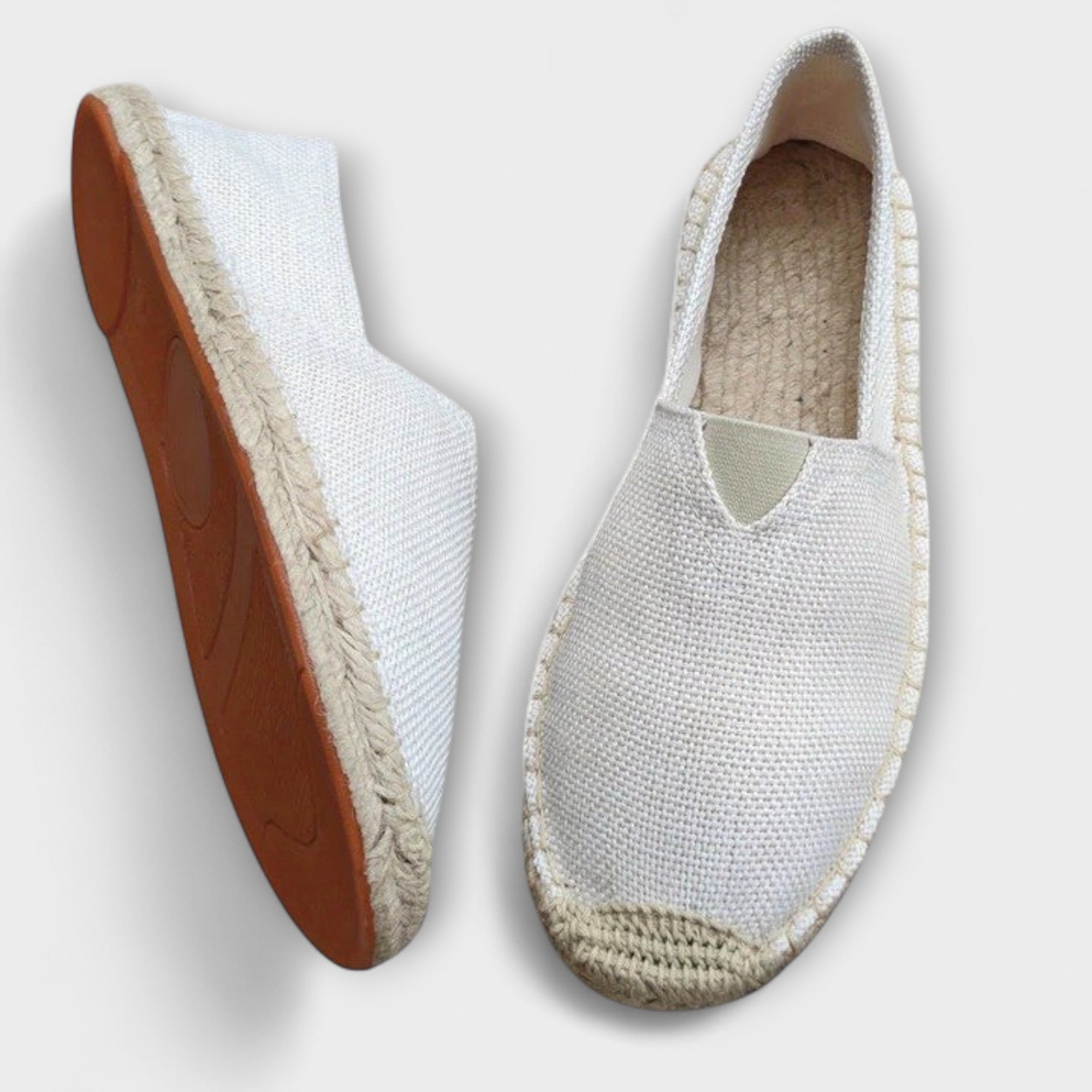 White / 12