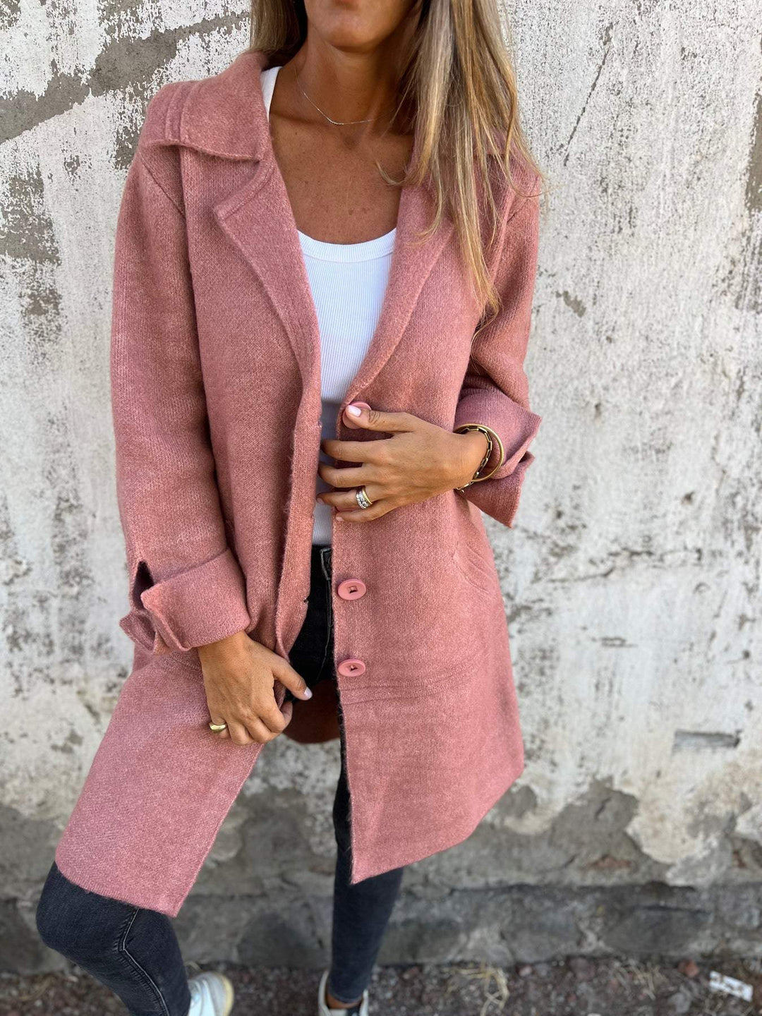 Amara - Elegant Coat for Transitional Seasons