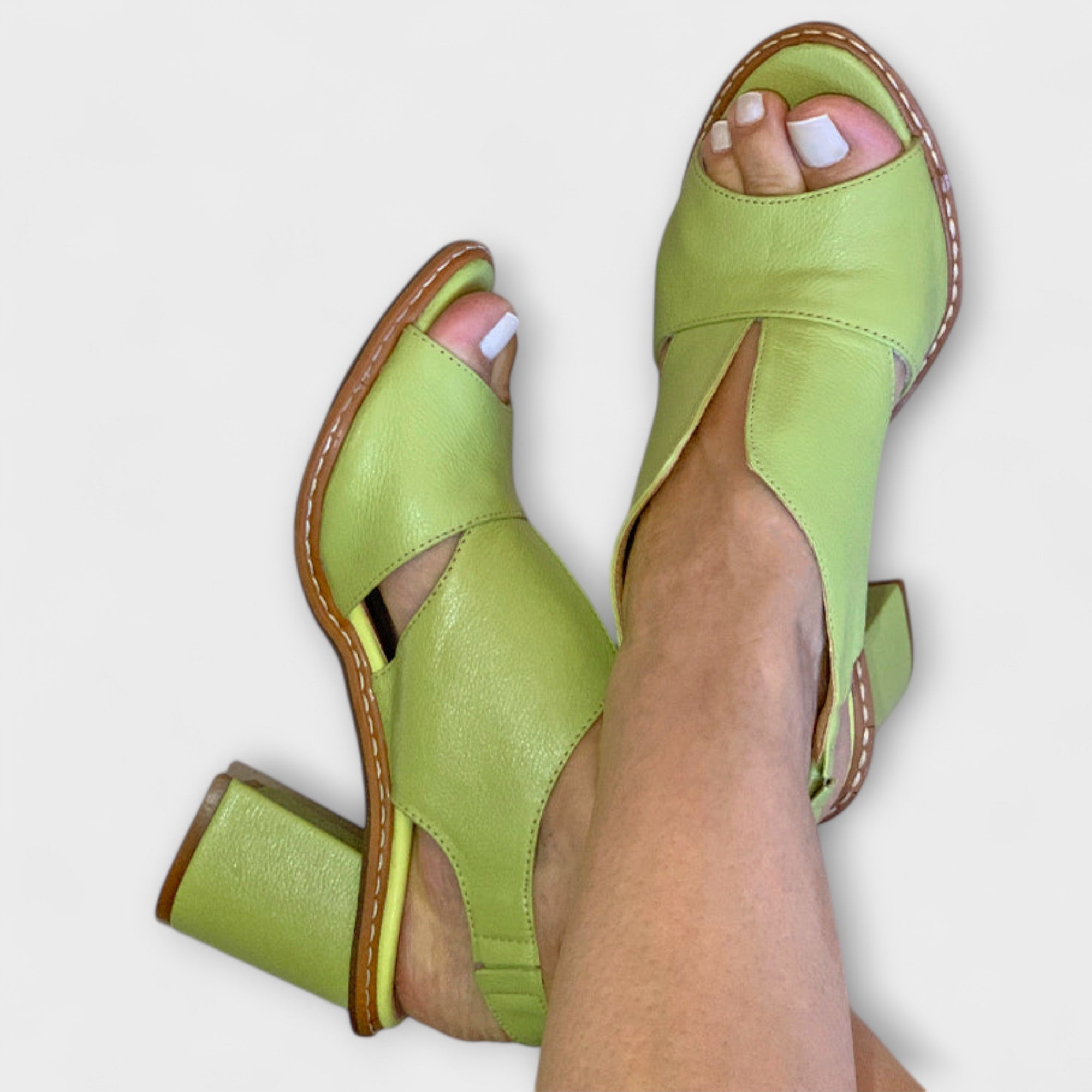 Light Green / 14